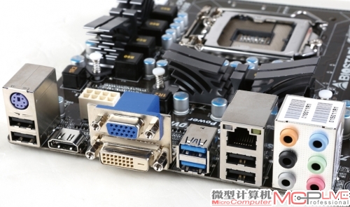 HDMI、DVI、VGA为Ivy Bridge核芯显卡提供了多种输出方式。